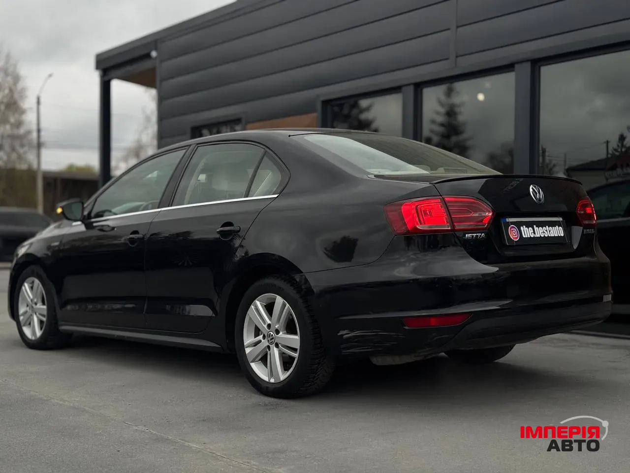 Volkswagen Jetta - фото 15