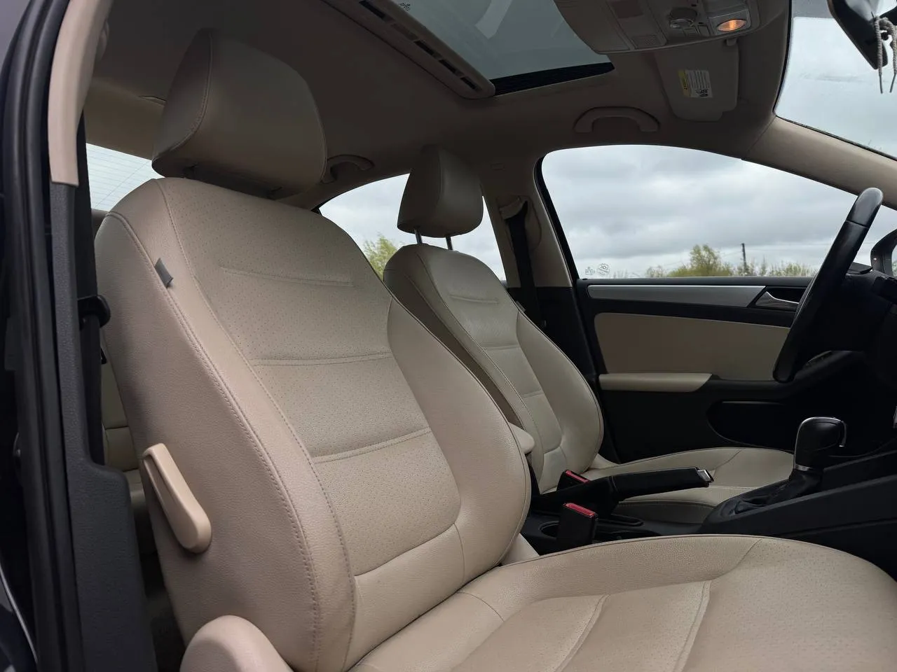 Volkswagen Jetta - фото 59