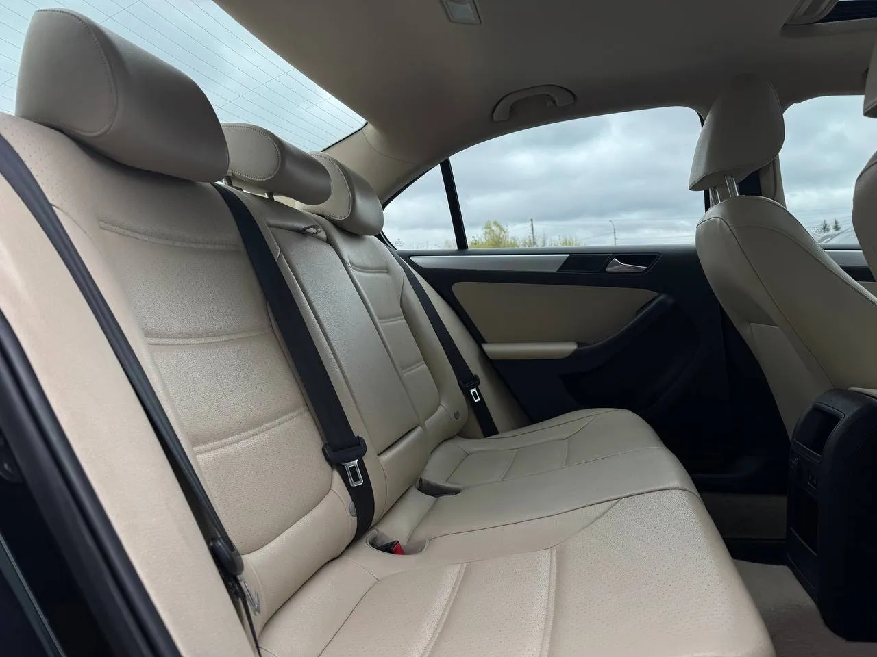 Volkswagen Jetta - фото 53