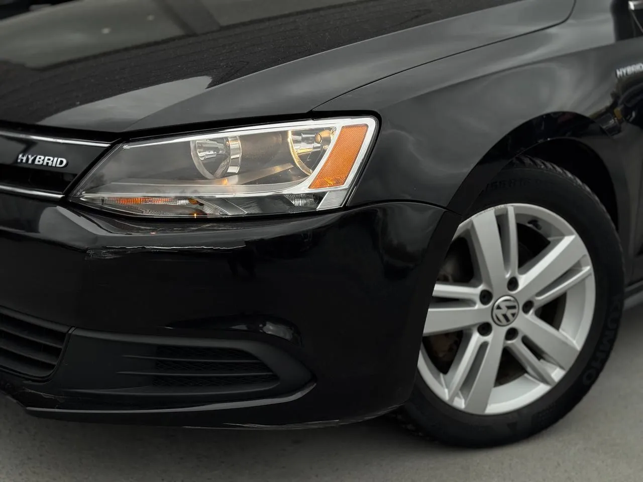 Volkswagen Jetta - фото 4