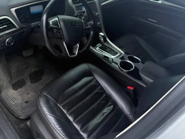 Ford Fusion USA - фото 4