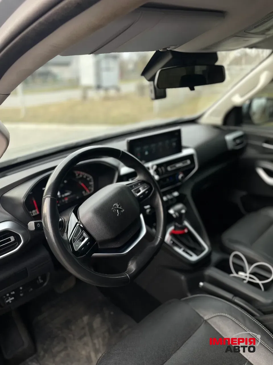 Peugeot Landtrek - фото 9