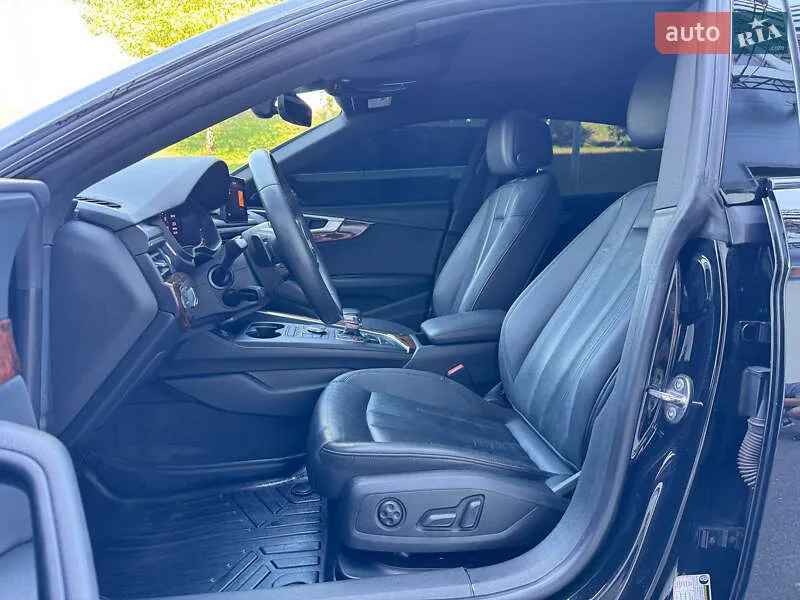 Audi A5 - фото 21