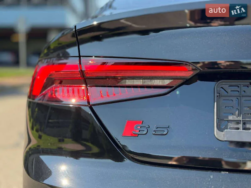 Audi A5 - фото 17
