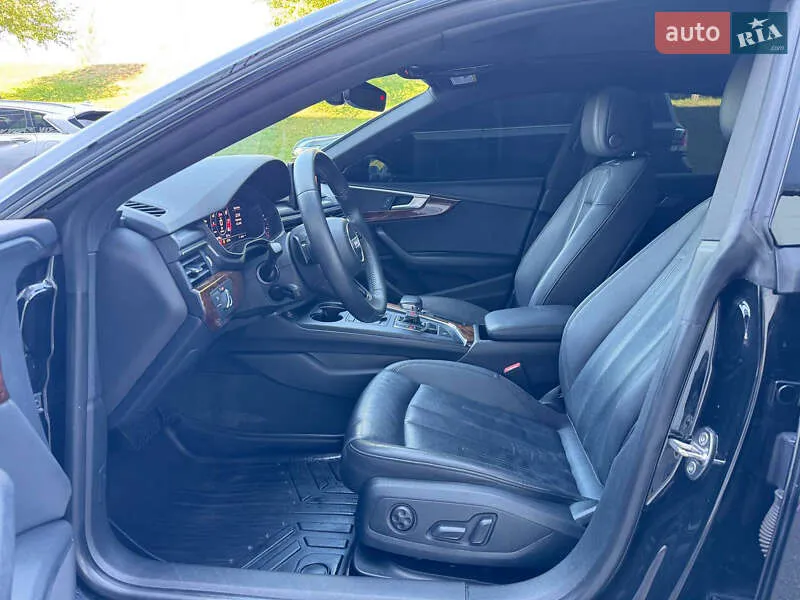 Audi A5 - фото 20