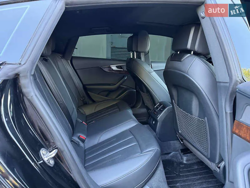 Audi A5 - фото 25