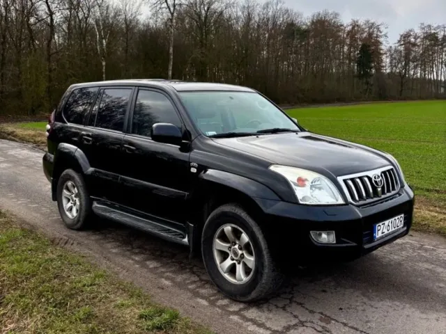 Toyota Land Cruiser Prado - фото 2