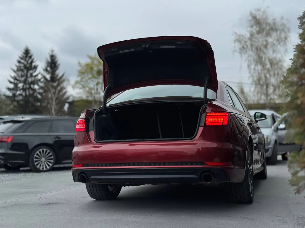 Audi A4 - фото 32