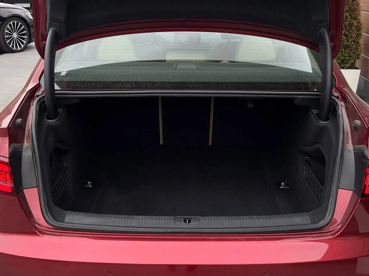 Audi A4 - фото 31