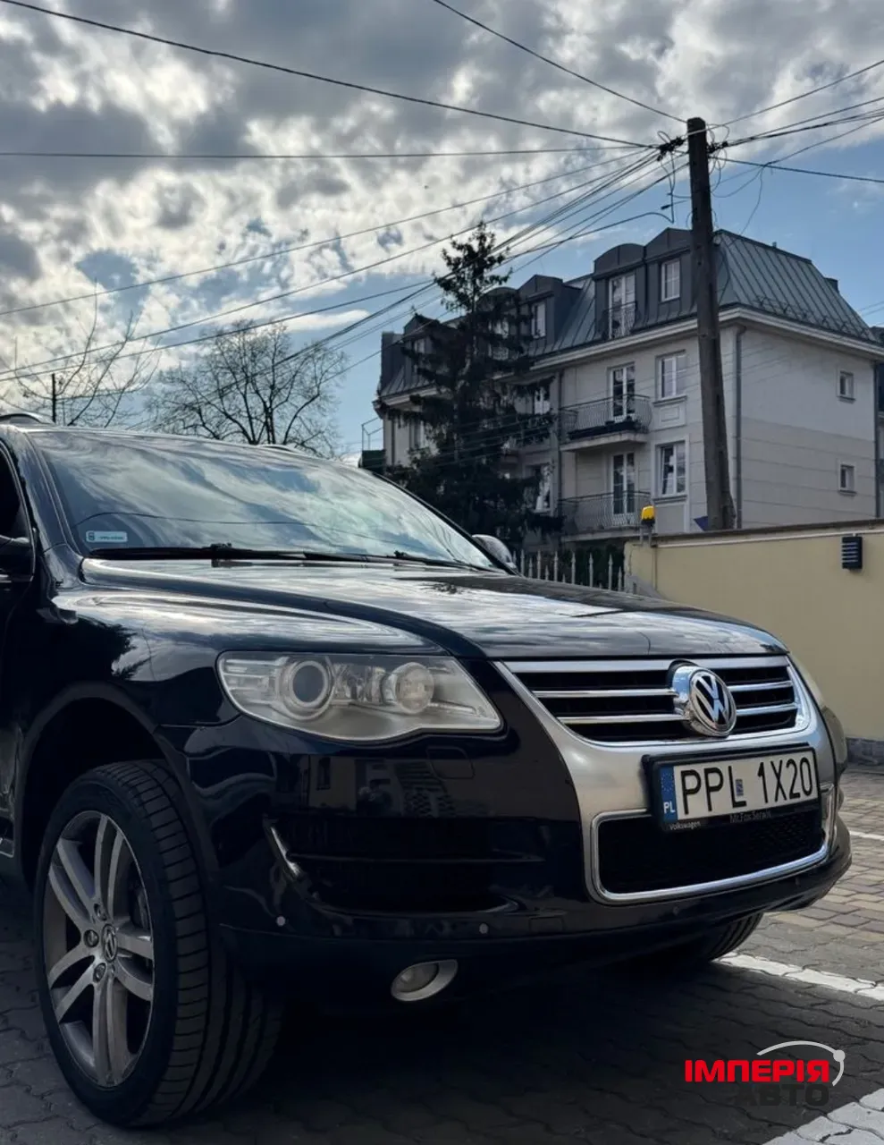 Volkswagen Touareg - фото 2