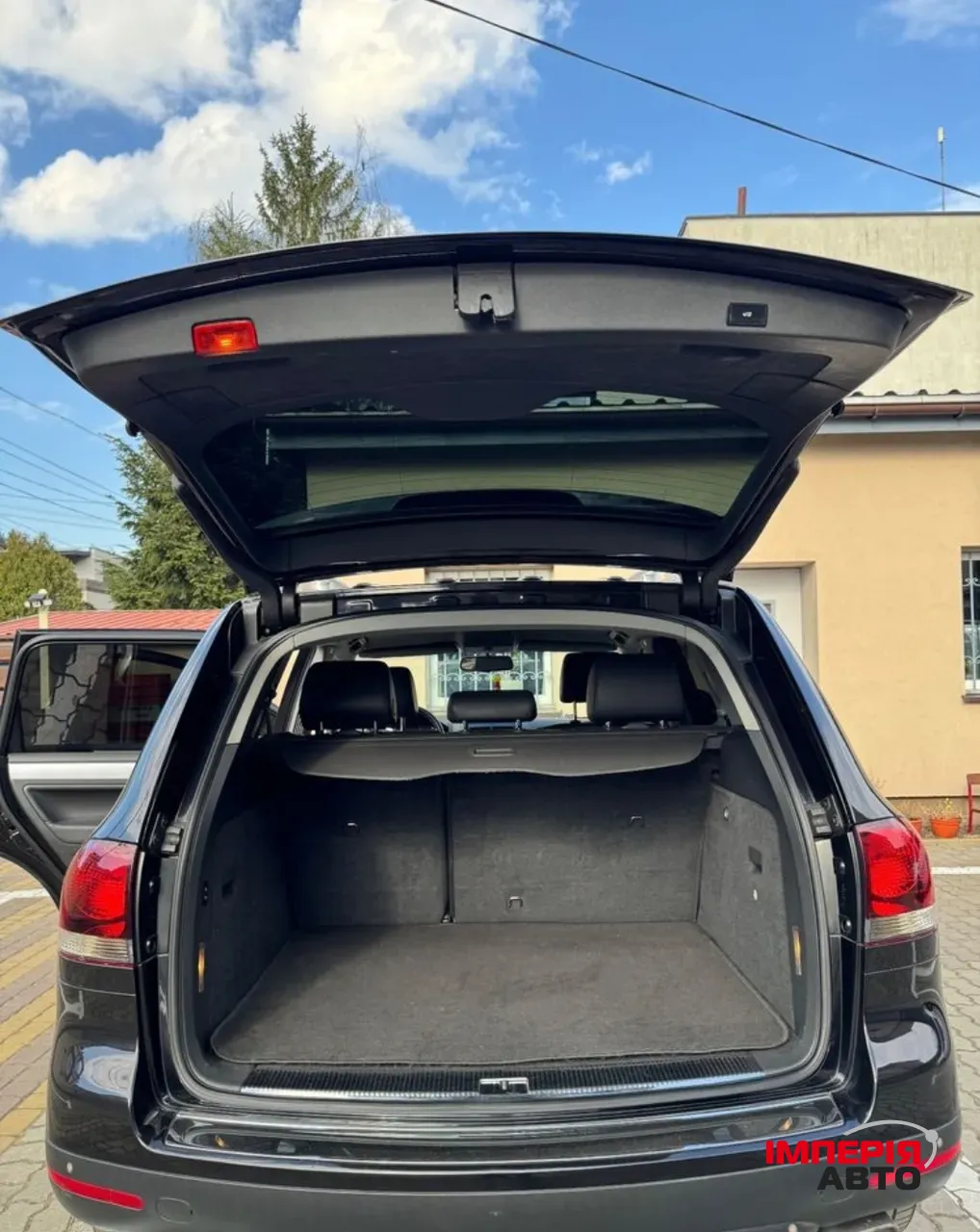 Volkswagen Touareg - фото 9