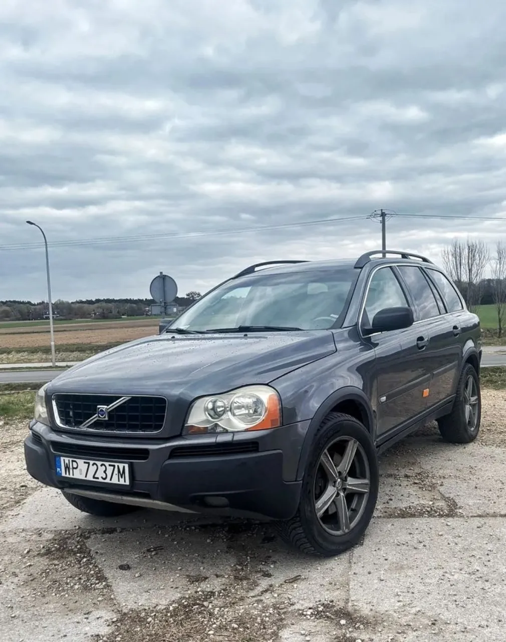 Volvo XC90 - фото 1