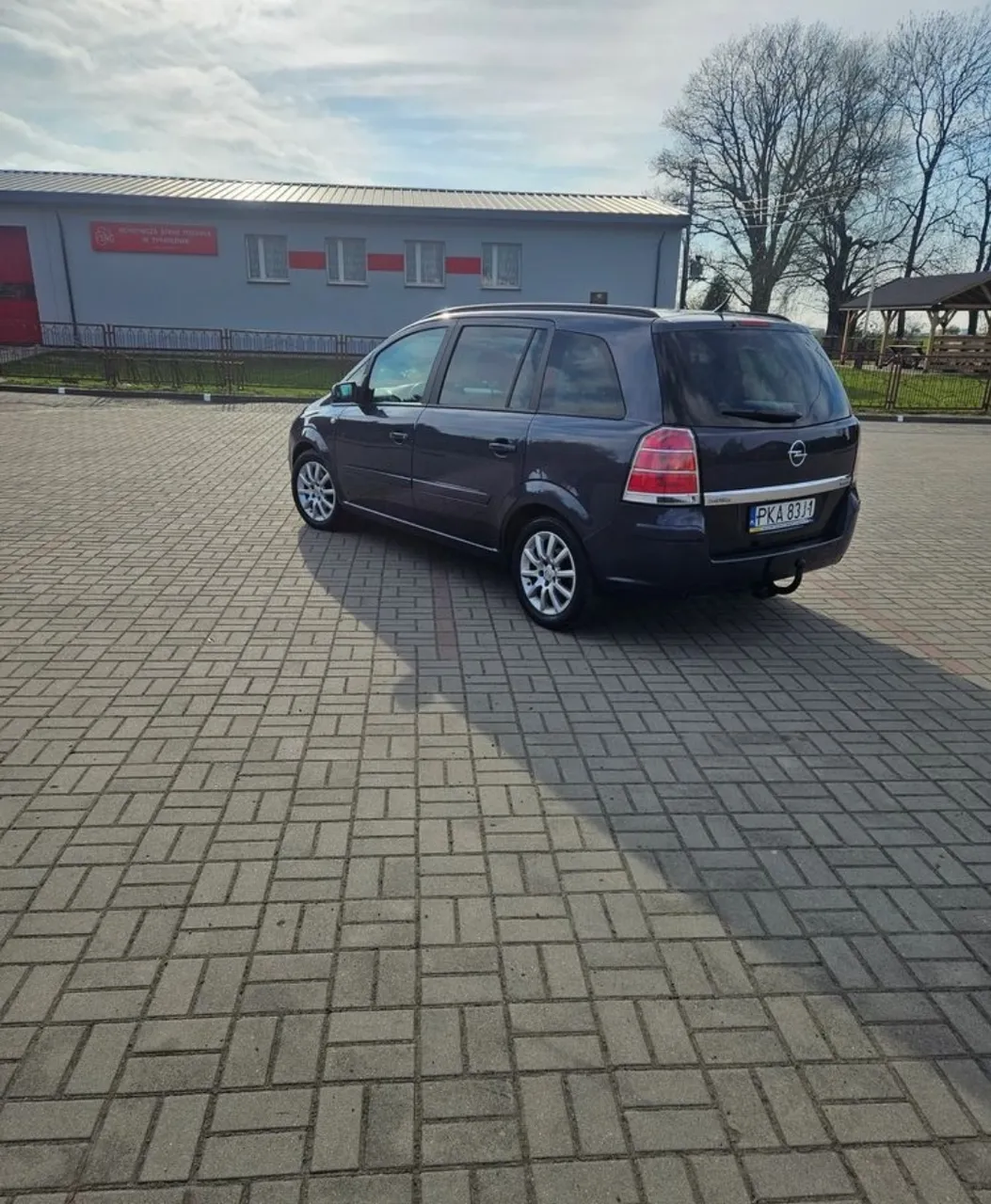 Opel Zafira - фото 4