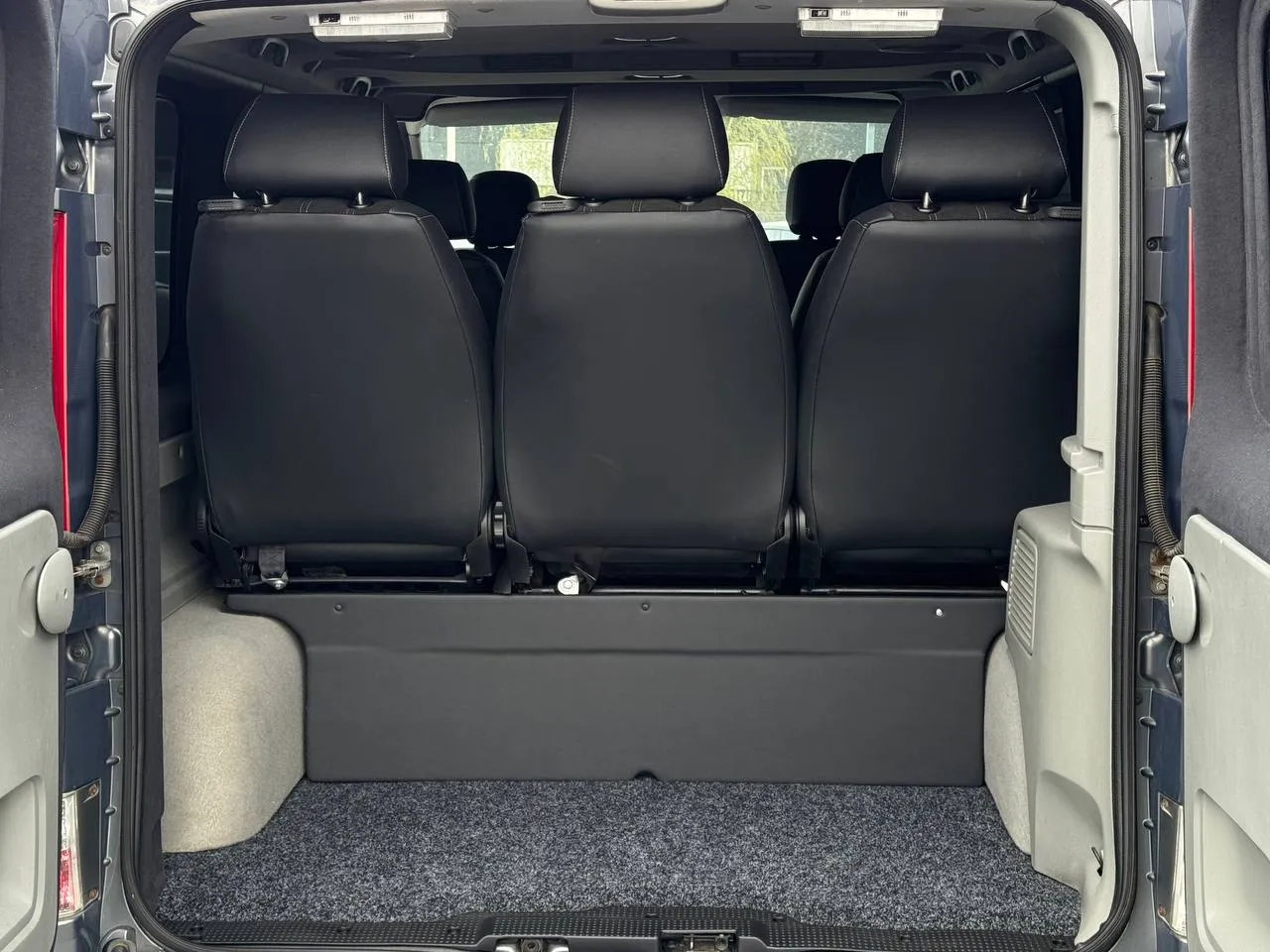 Opel Vivaro - фото 43