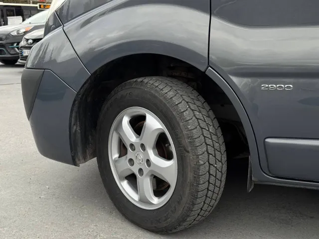 Opel Vivaro - фото 5