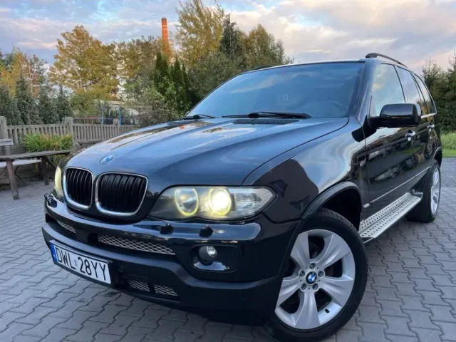 BMW X5 - фото 1