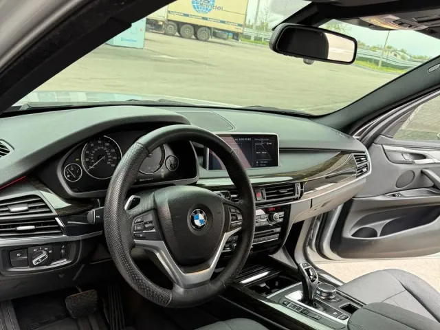 BMW X5 - фото 5