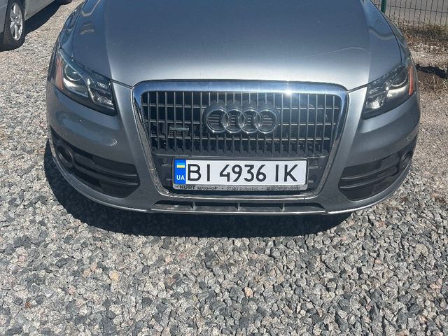 Audi Q5 - фото 1