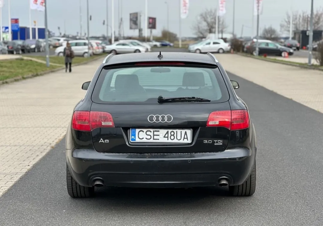 Audi A6 - фото 6