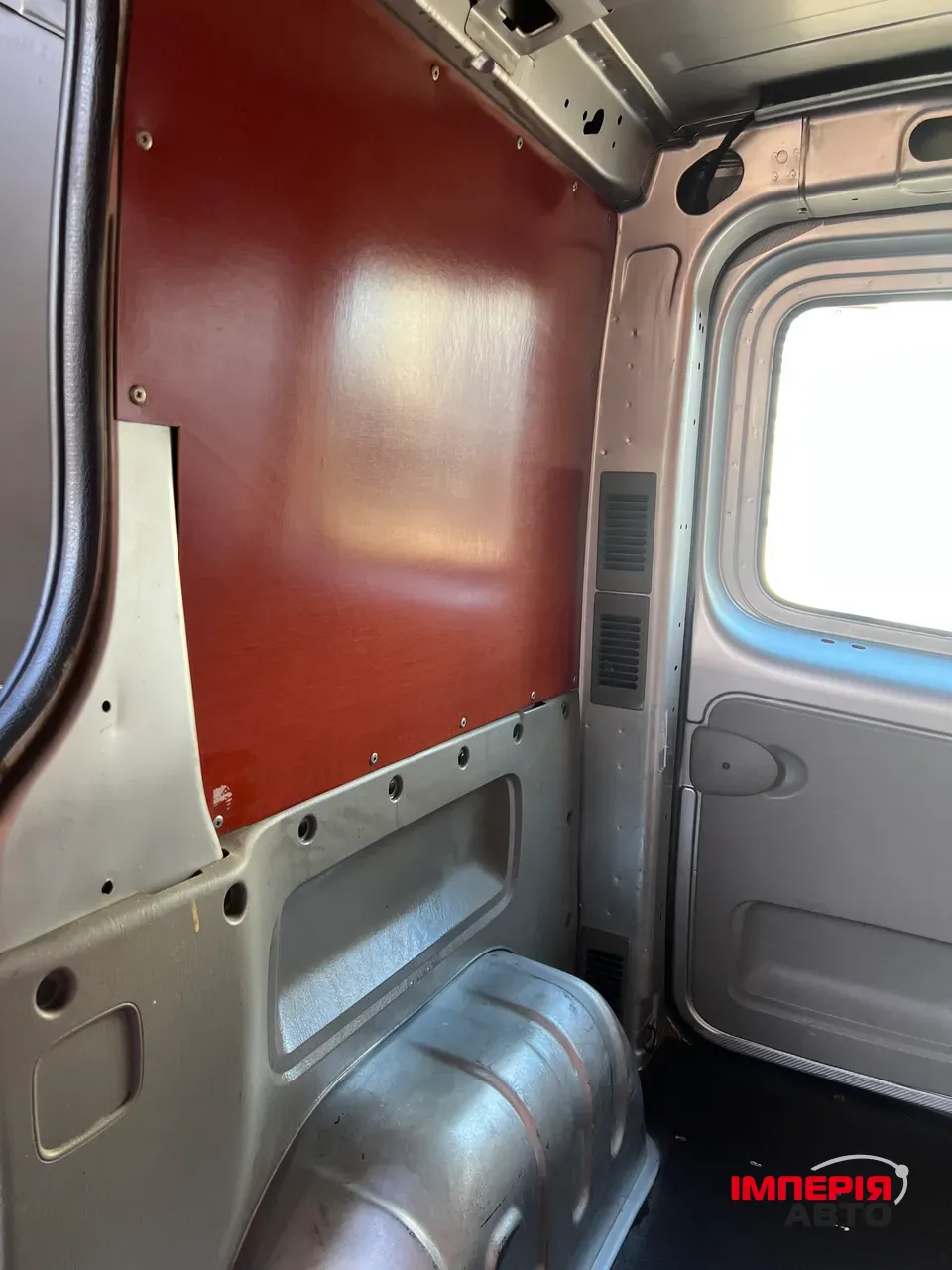 Renault Trafic - фото 14