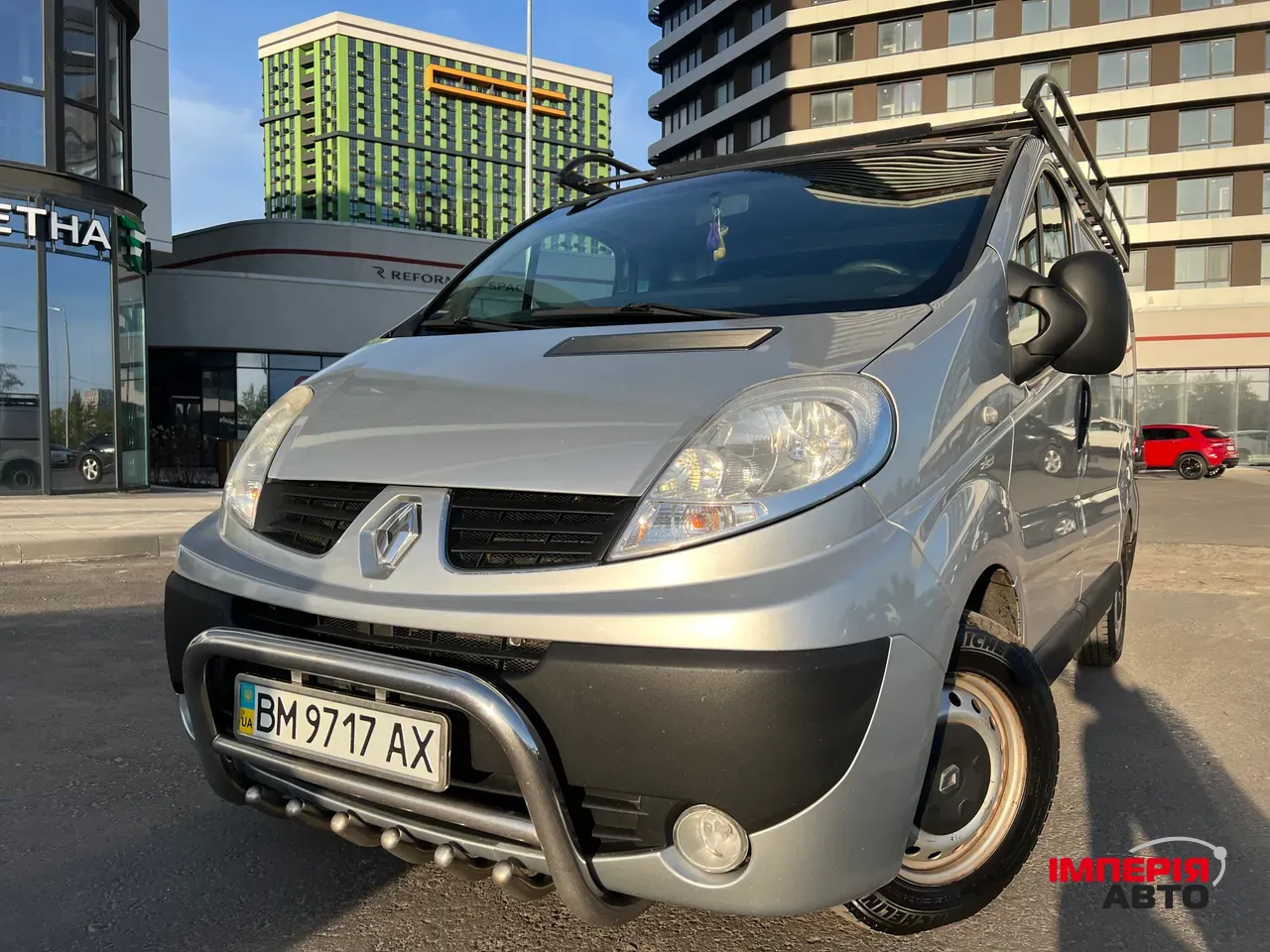 Renault Trafic - фото 1