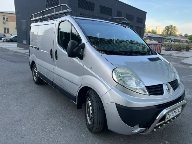 Renault Trafic - фото 3