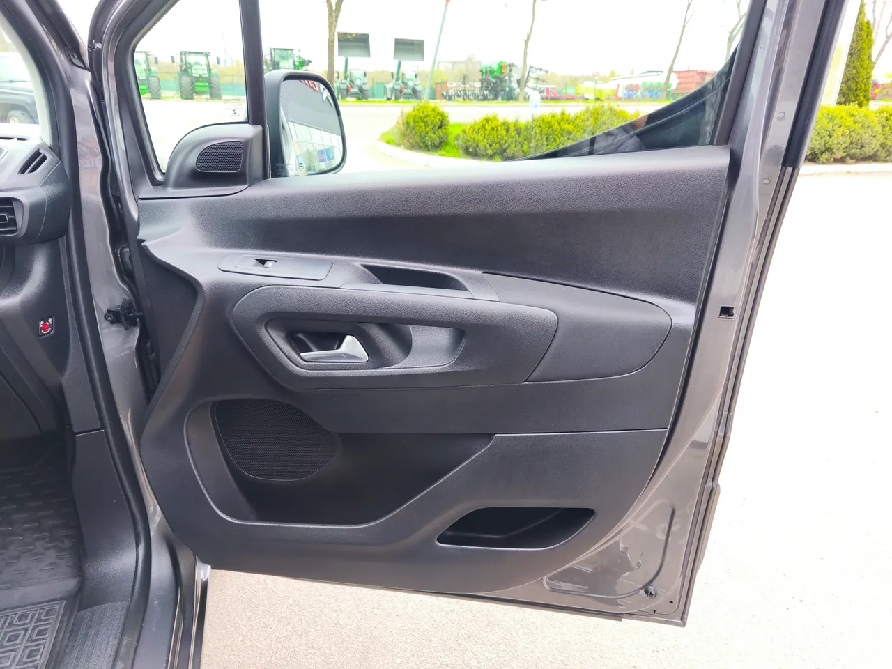 Citroen Berlingo - фото 16