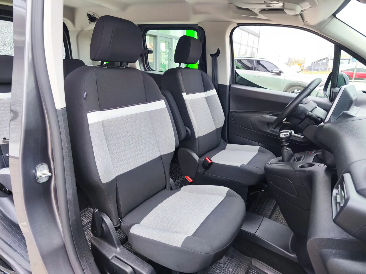 Citroen Berlingo - фото 17