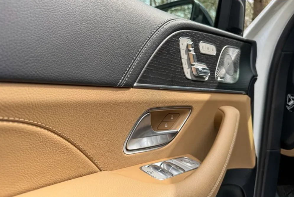 Mercedes-Benz GLE - фото 6