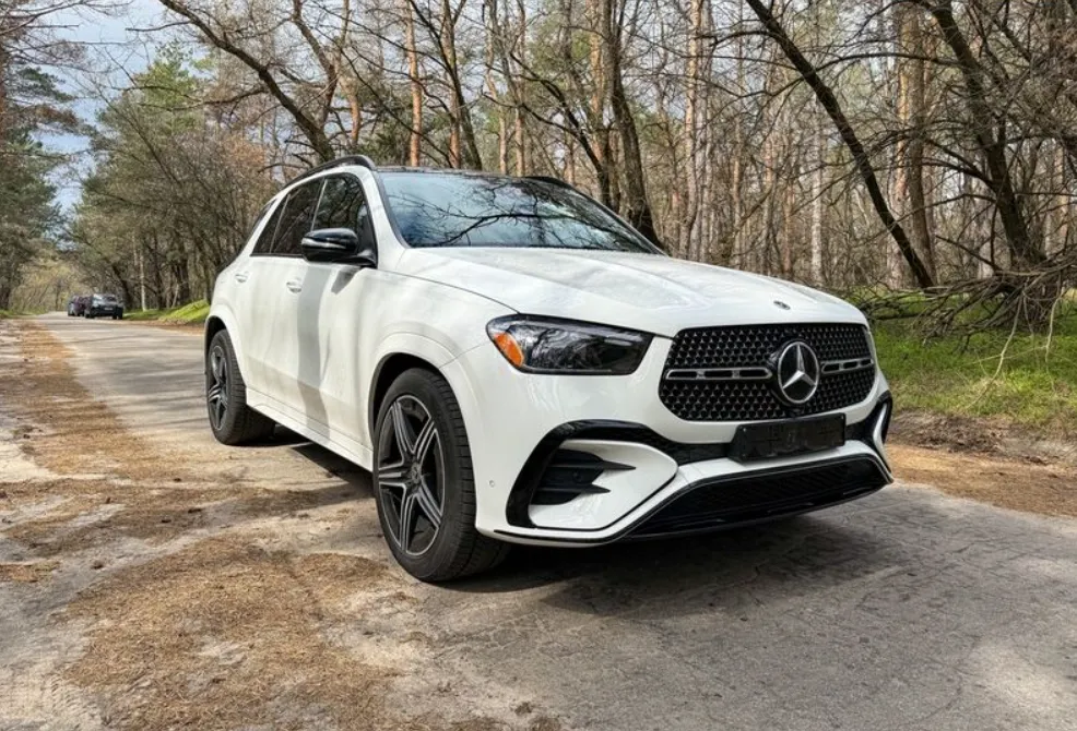 Mercedes-Benz GLE - фото 1