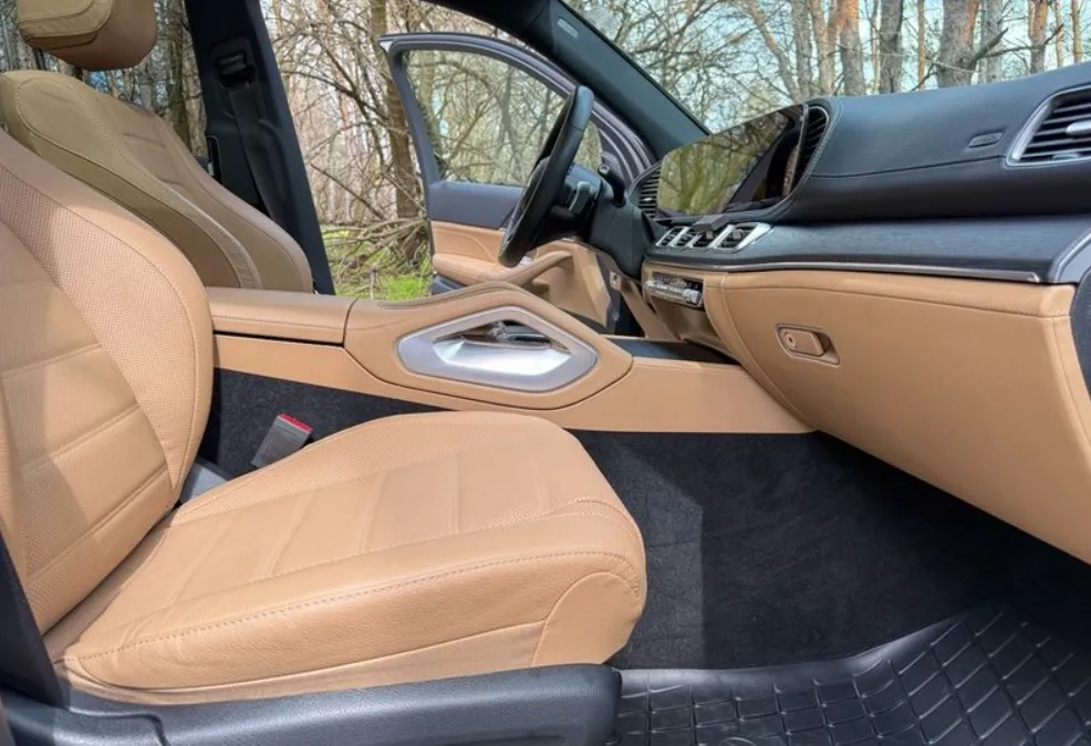 Mercedes-Benz GLE - фото 12