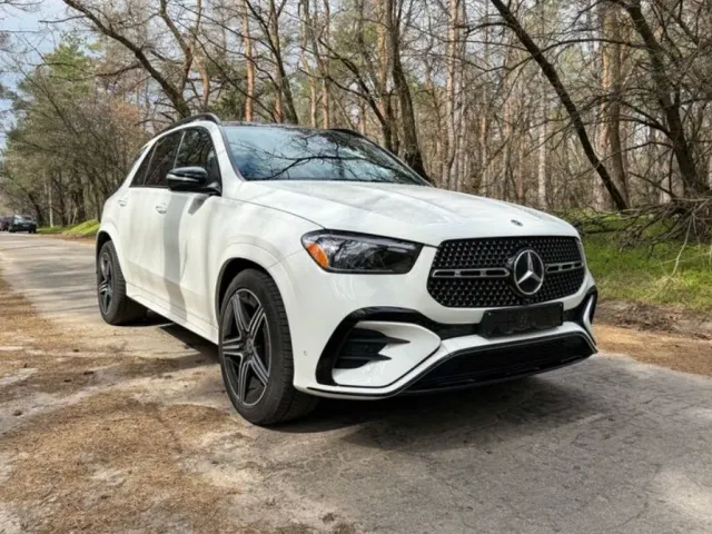 Mercedes-Benz GLE - фото 1