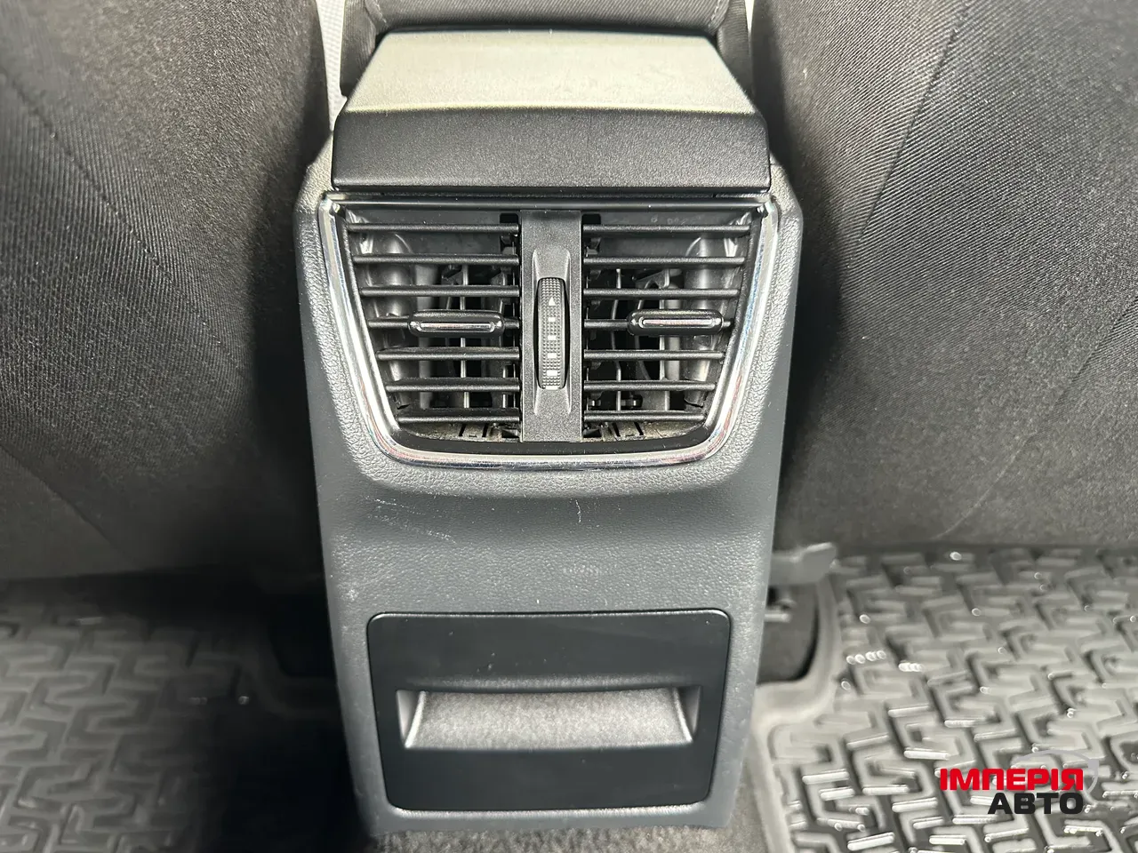 Skoda Octavia - фото 30