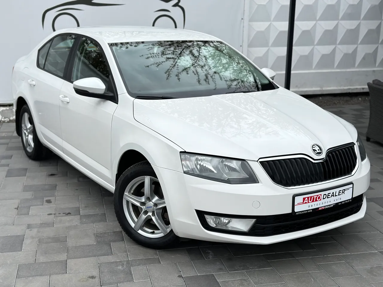 Skoda Octavia - фото 1