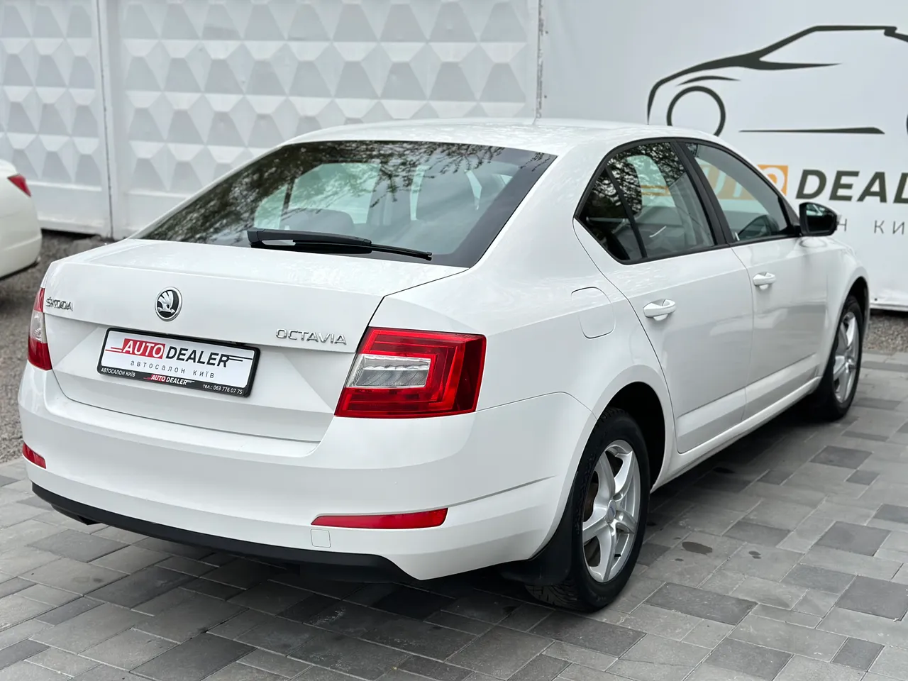 Skoda Octavia - фото 10