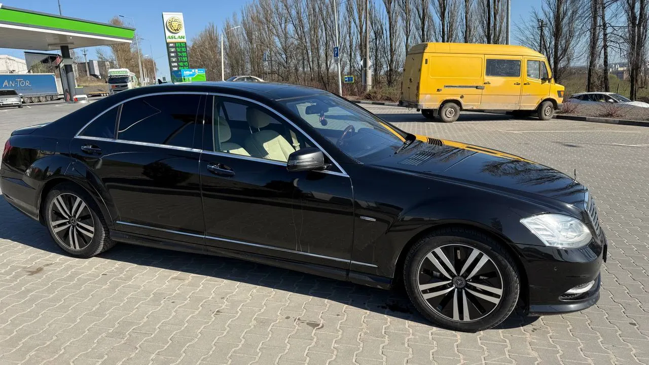 Mercedes-Benz S-Класс - фото 34