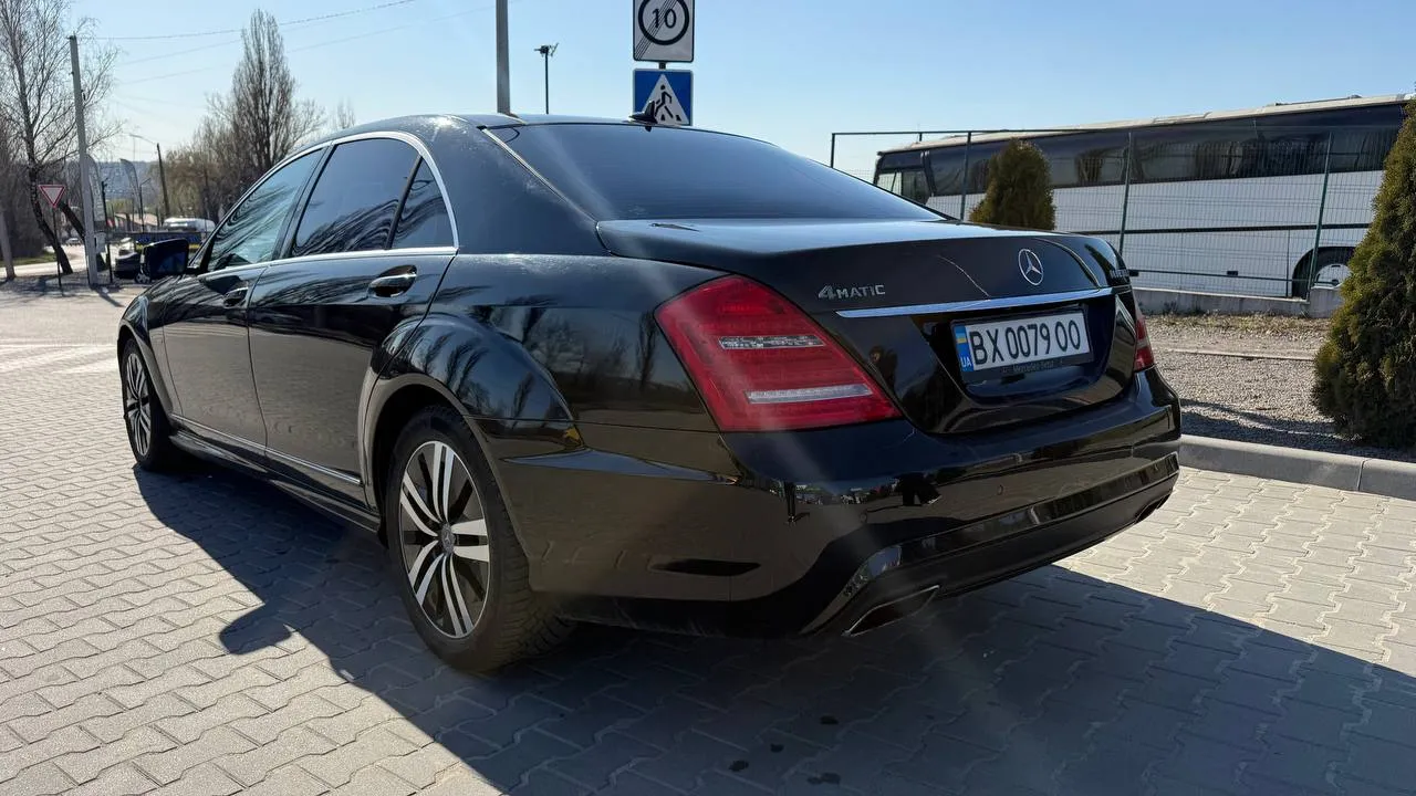 Mercedes-Benz S-Класс - фото 32
