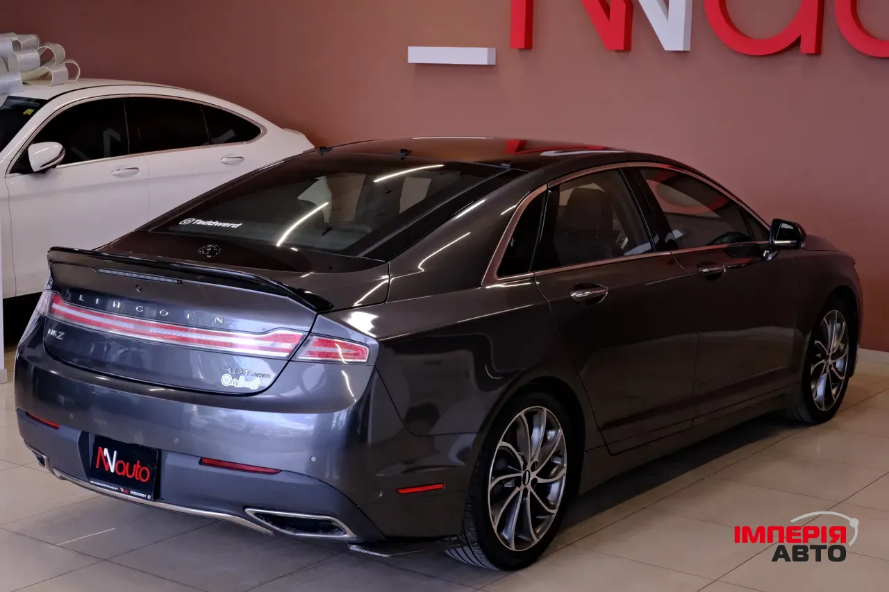 Lincoln MKZ - фото 6
