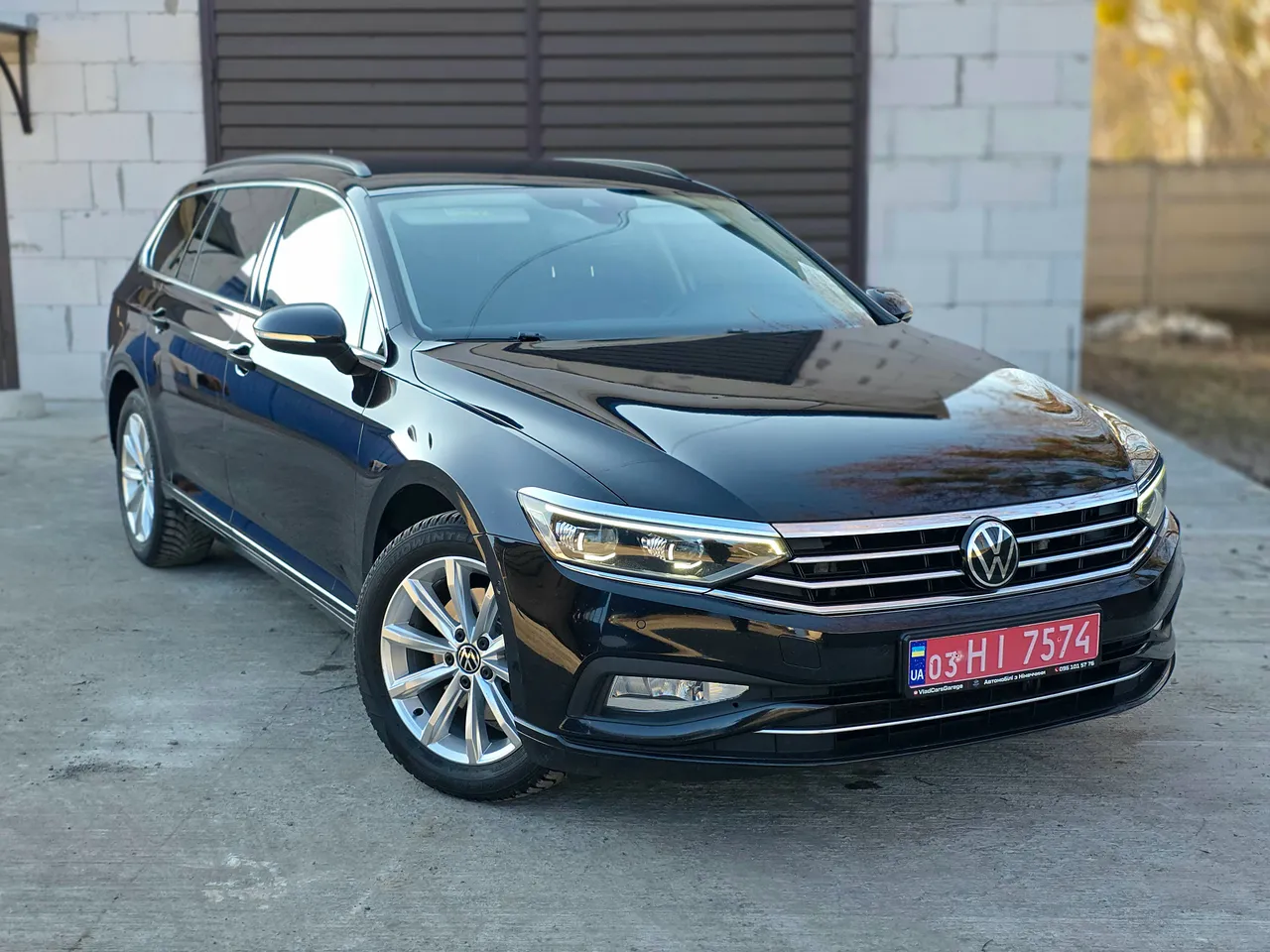Volkswagen Passat - фото 2