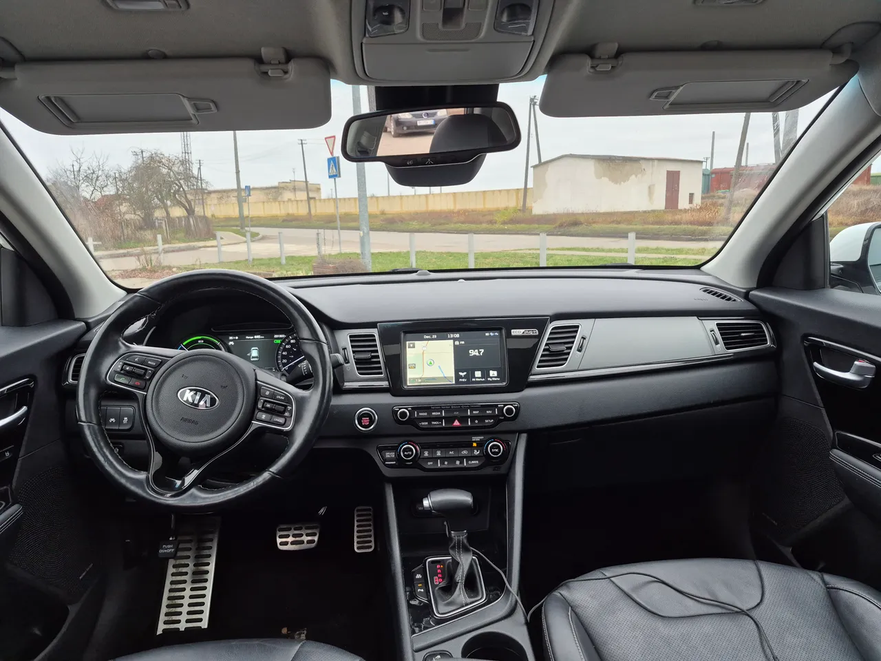 Kia Niro - фото 23