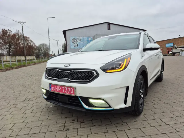 Kia Niro - фото 1