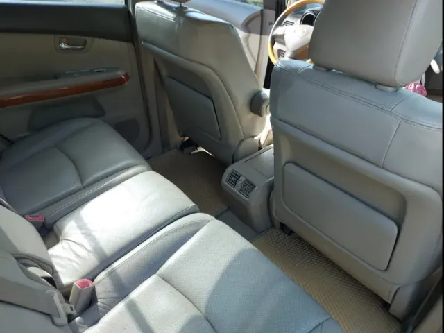 Lexus RX - фото 5