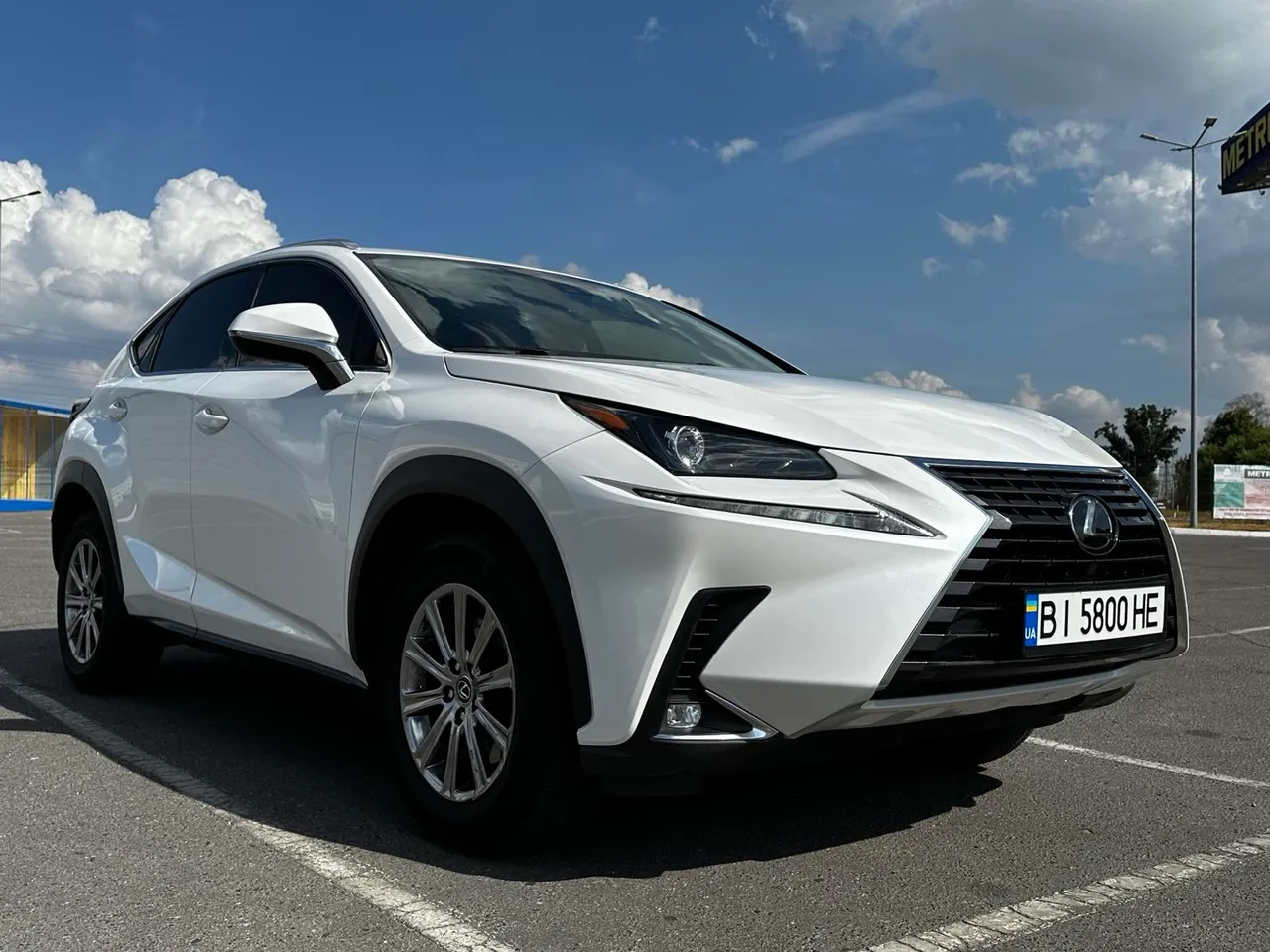 Lexus NX - фото 7