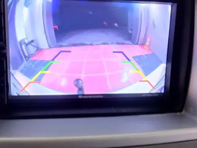 Renault Trafic - фото 2