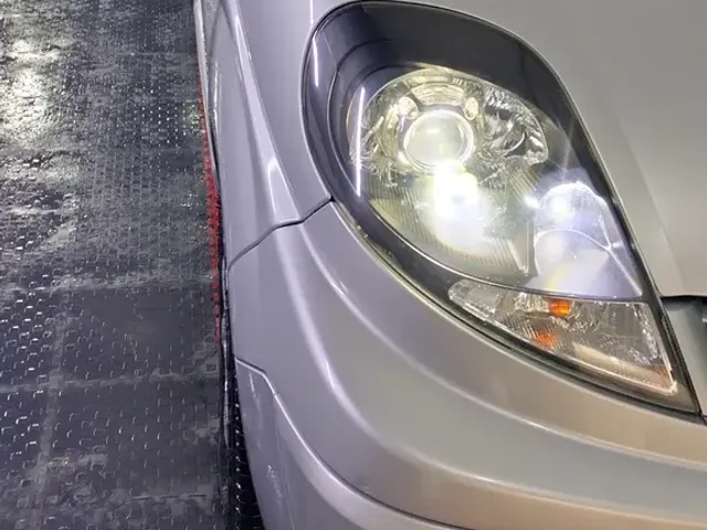 Renault Trafic - фото 5