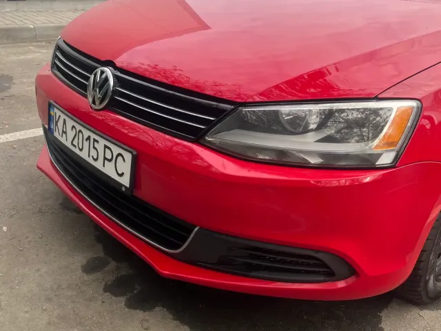Volkswagen Jetta - фото 4