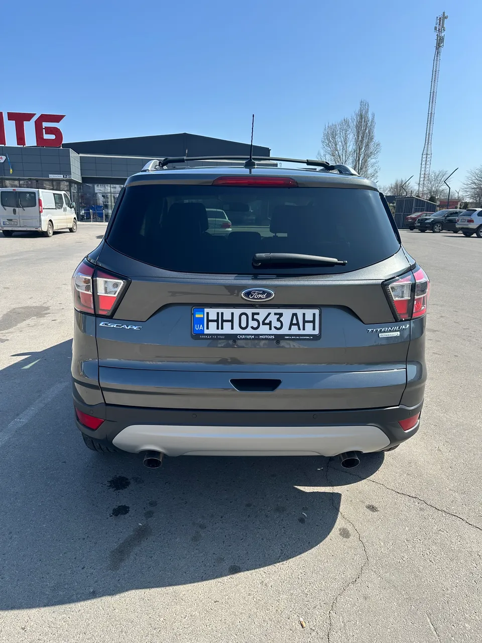 Ford Escape - фото 8