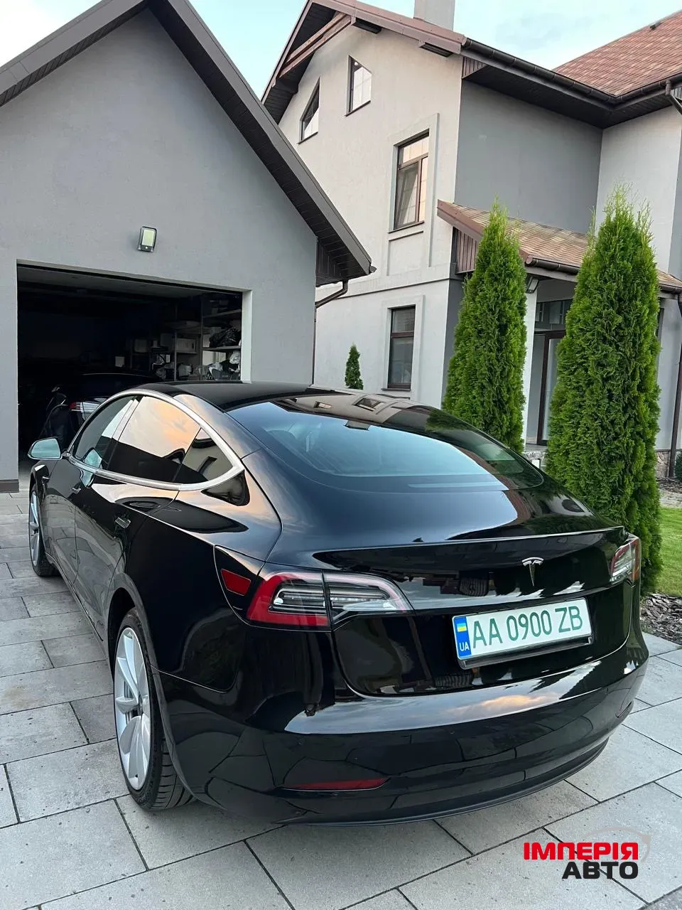 Tesla Model 3 - фото 3