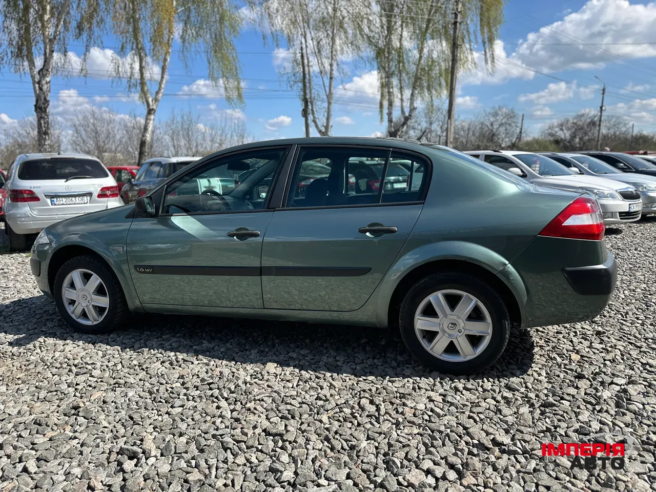 Renault Megane - фото 13