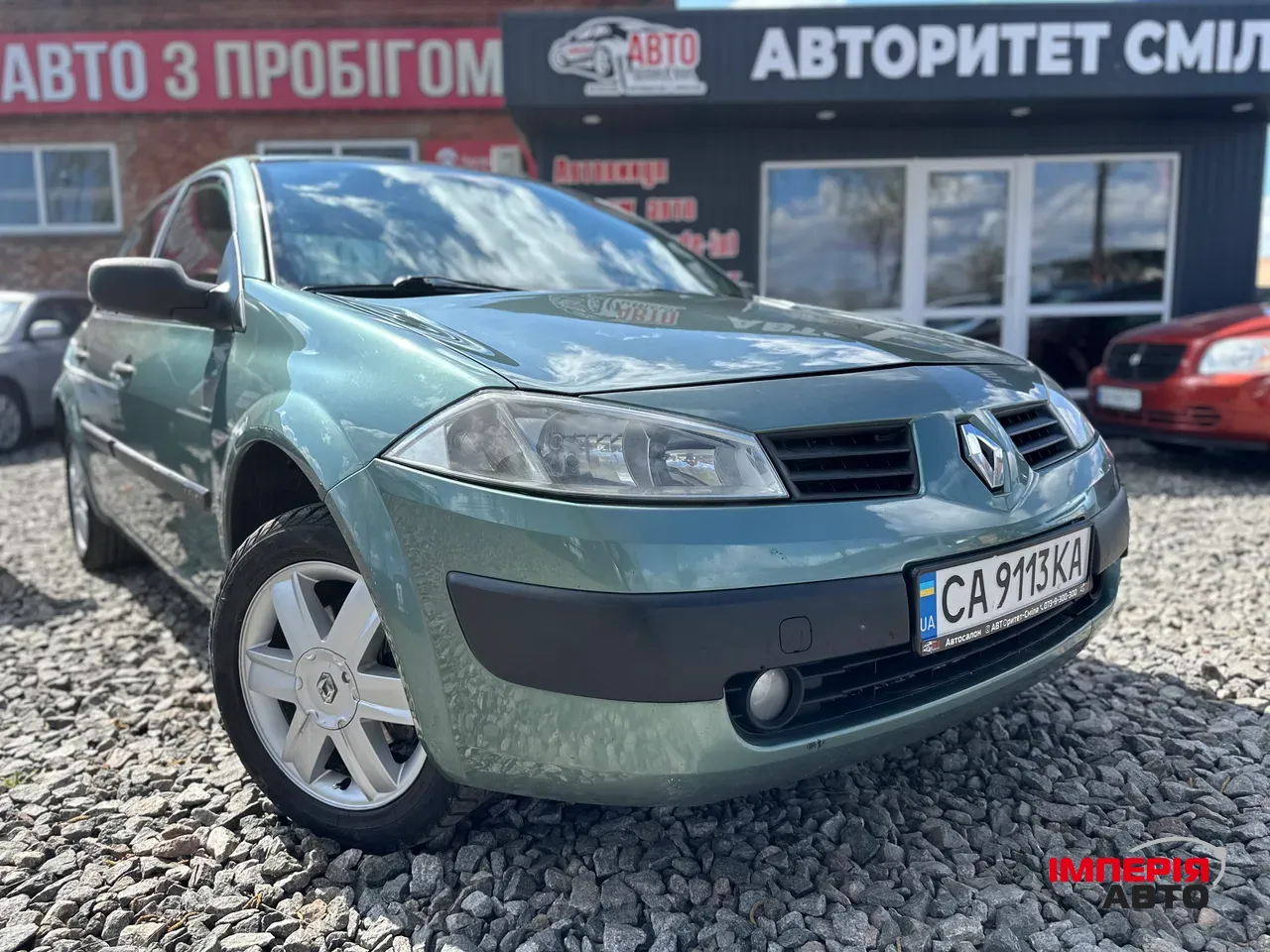 Renault Megane - фото 1